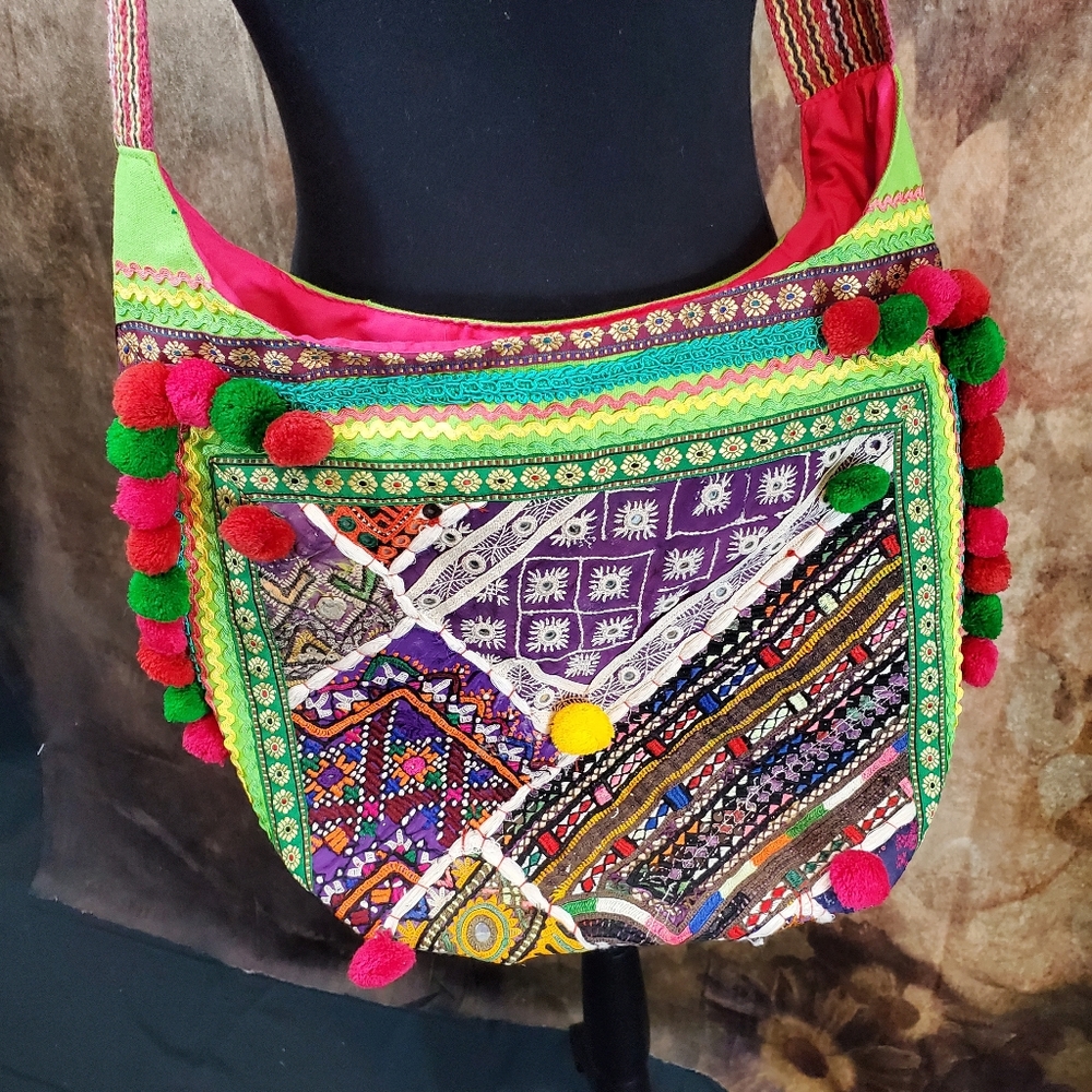 Crossbody purse